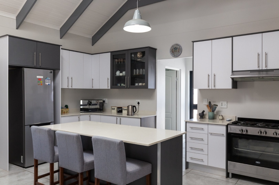 3 Bedroom Property for Sale in Laaiplek Western Cape